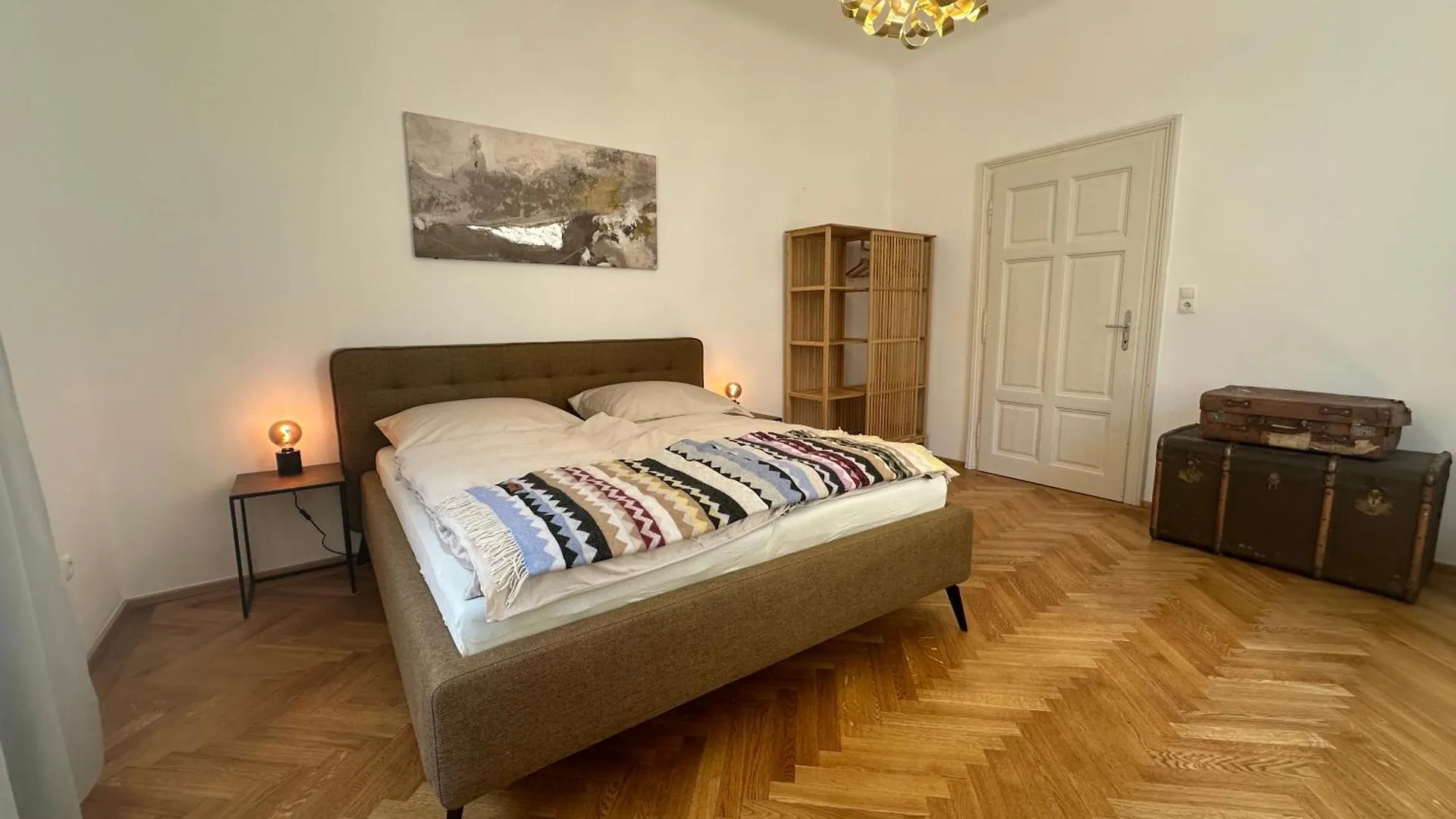 Charmantes Altbau-Apartment In Der Altstadt Salzburg 0*,  Austria